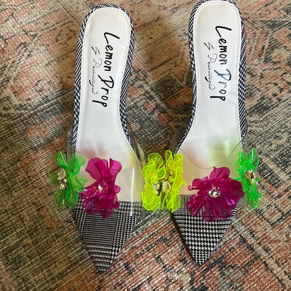 🌸 🌺 LEMON DROP Houndstooth Heel
